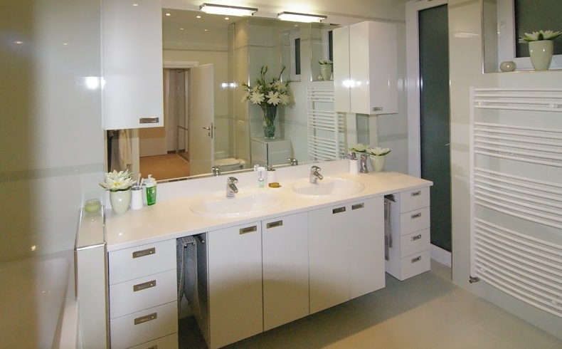Mobilier baie la comanda