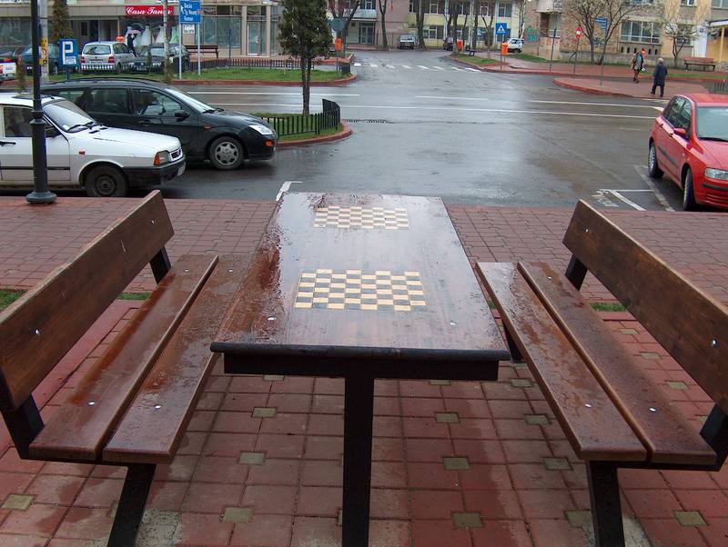 Mobilier urban lemn