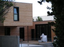 Constructor case lemn