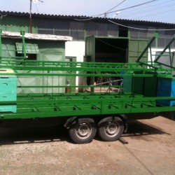 Remorca pentru stupi