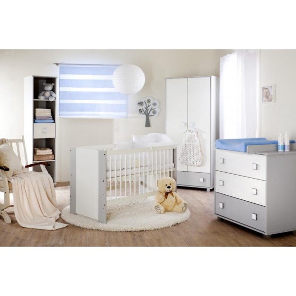 Mobila camera bebelusi