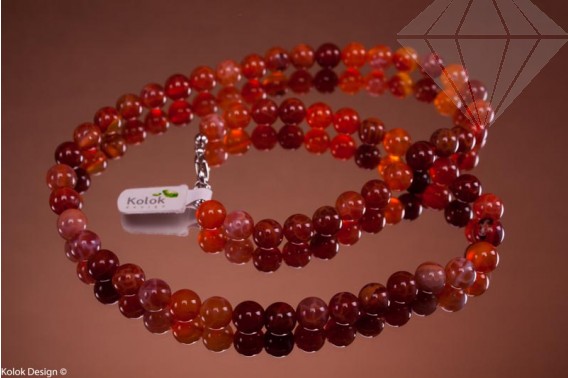 Coliere cu pietre semipretioase