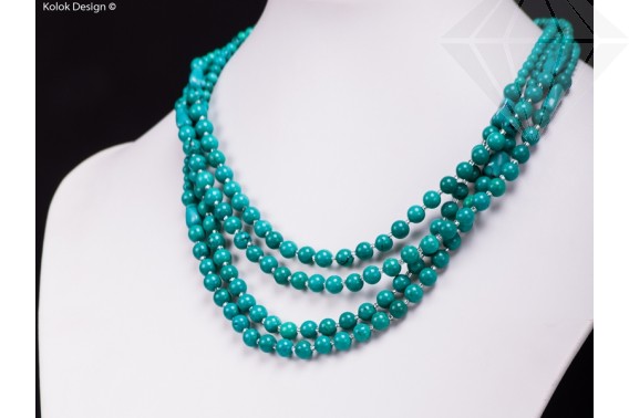 Coliere cu pietre semipretioase