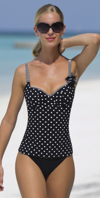 Costume de baie noi