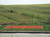 Montaj gazon artificial