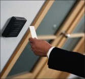 Instalare sisteme control acces