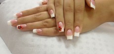 Cursuri unghii false acril