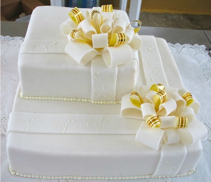 Torturi nunta personalizate