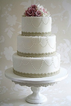 Torturi nunta personalizate