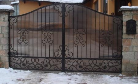 Porti fier forjat Brasov