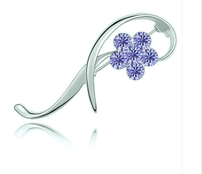 Brose cu cristale swarovski