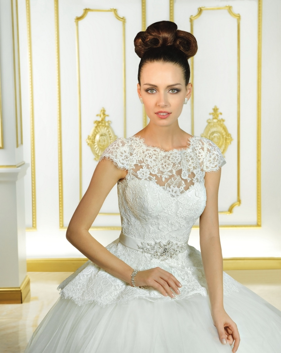 Rochie de mireasa Cosmobella 7725