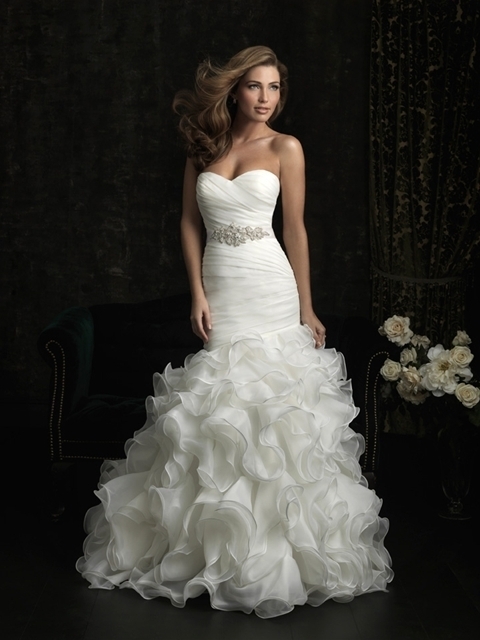 Allure Bridals 8966
