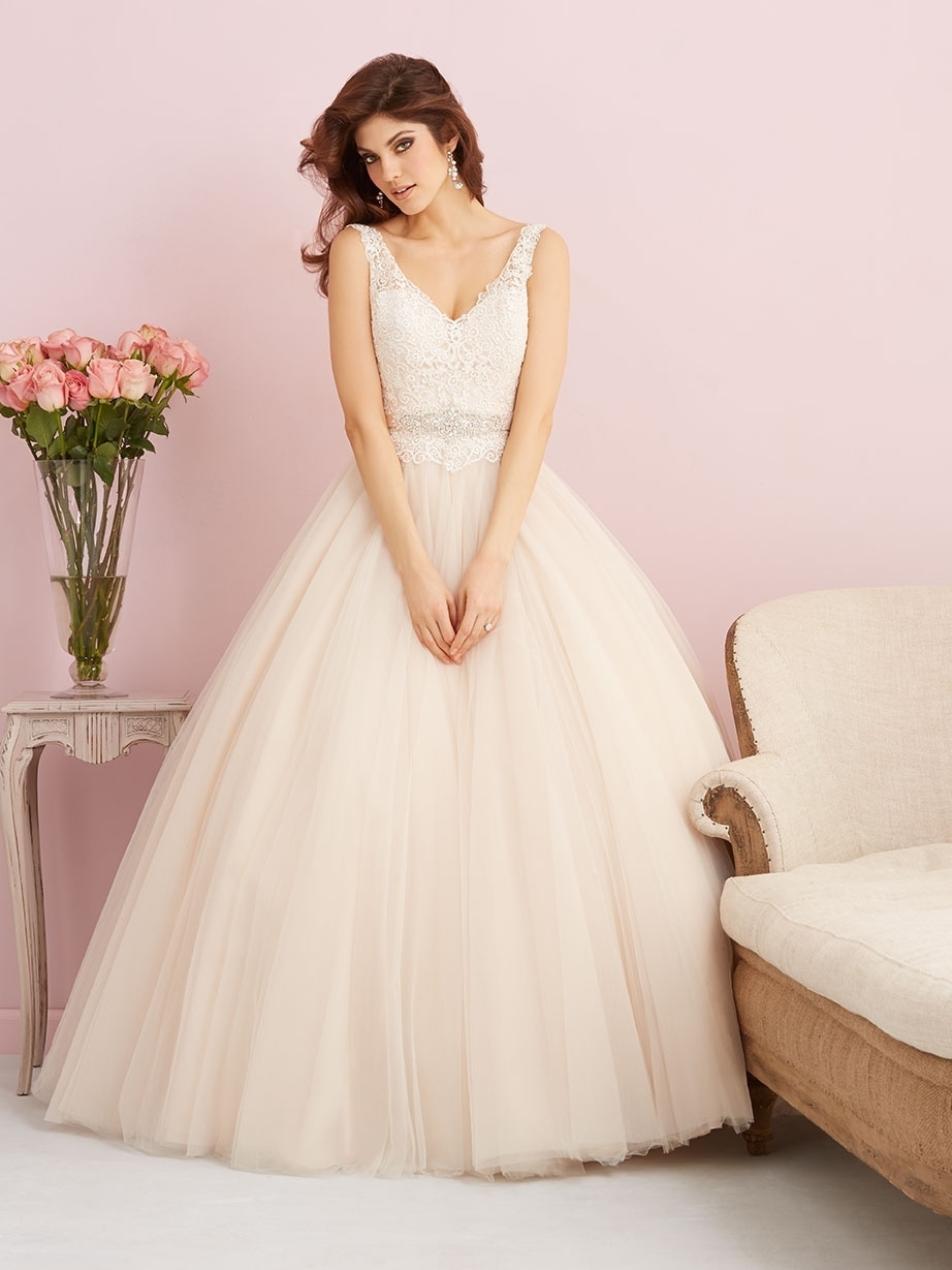 Rochie de mireasa Allure Bridals 2750