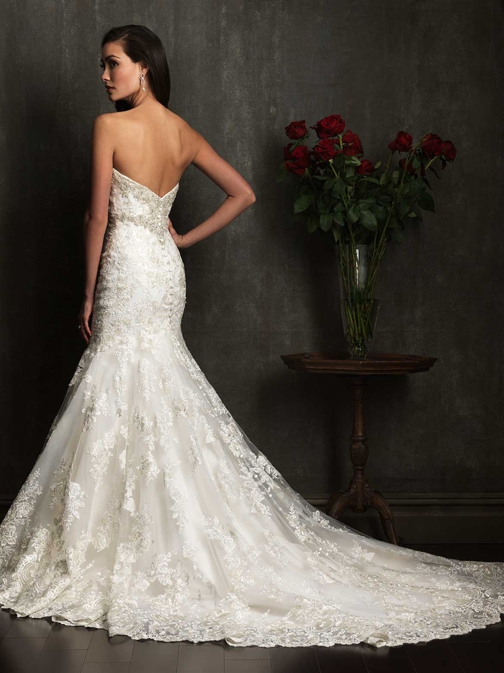 Rochie de mireasa Allure Bridals 9051