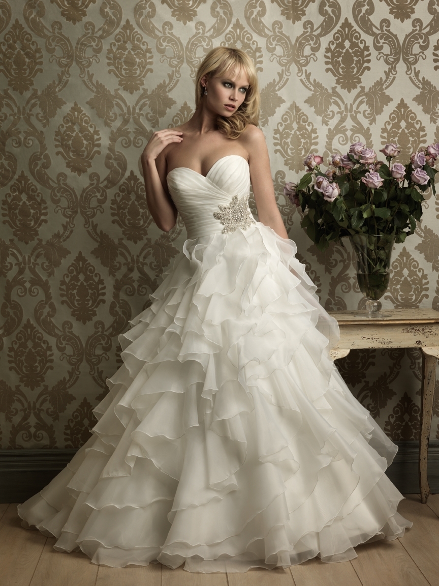 Allure Bridals 8862