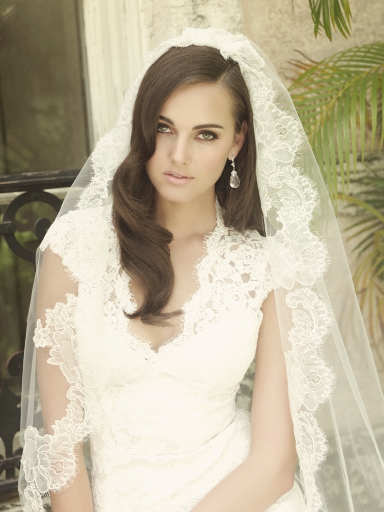 Rochie de mireasa Allure Bridals 2455