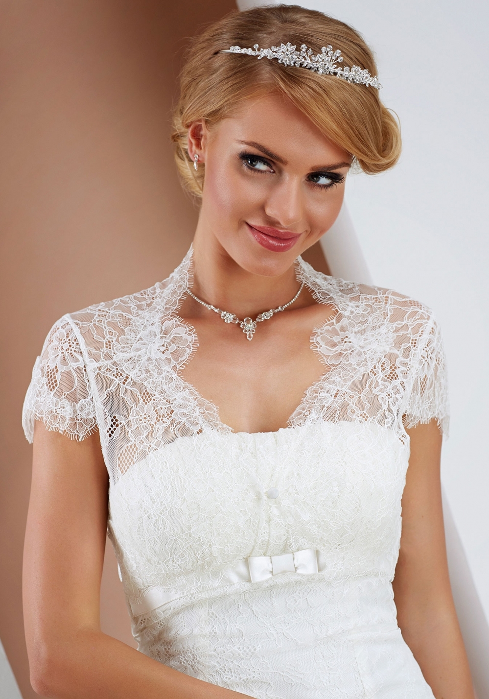 Bolero cu maneca scurta E171