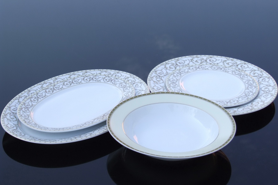 Set farfurii portelan