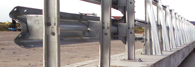 Parapet protectie drumuri