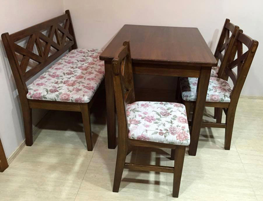 Mobilier pentru bucatarie lemn masiv