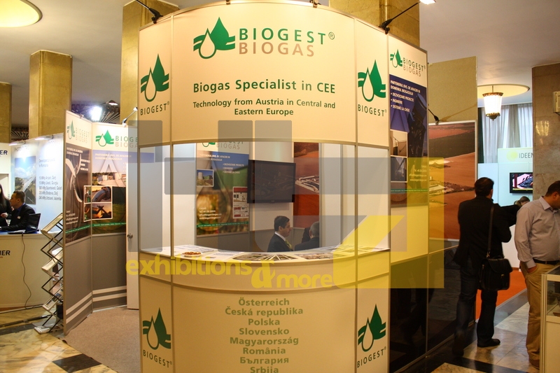 Standuri expozitionale personalizate