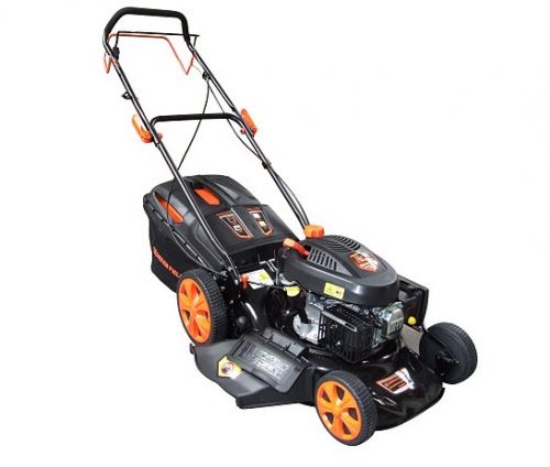 Masini de tuns iarba