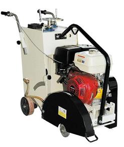 Masina de taiat asfalt