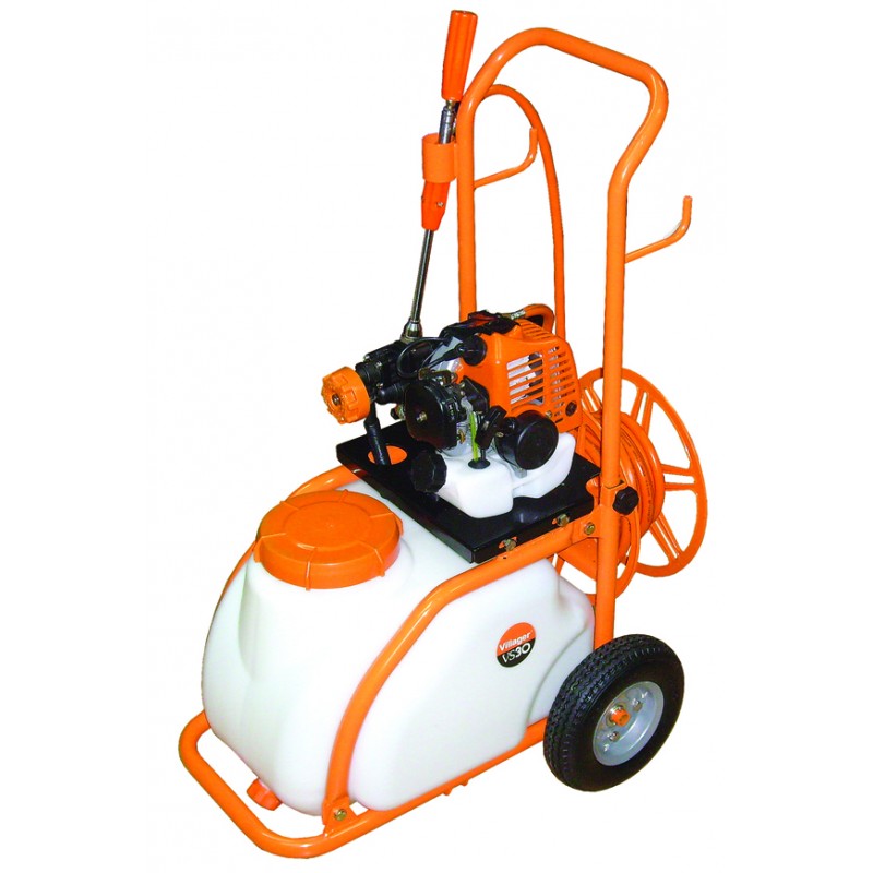 Pulverizatoare cu motor