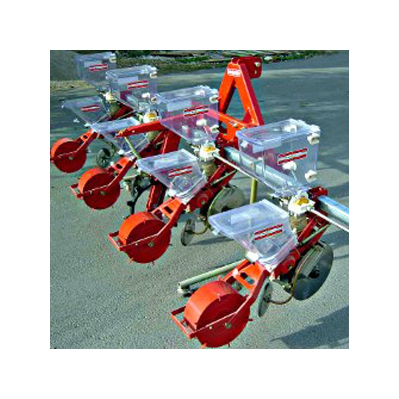 Semanatoare tractata