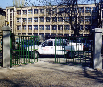 Automatizari porti batante