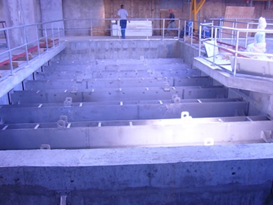 Confectii metalice