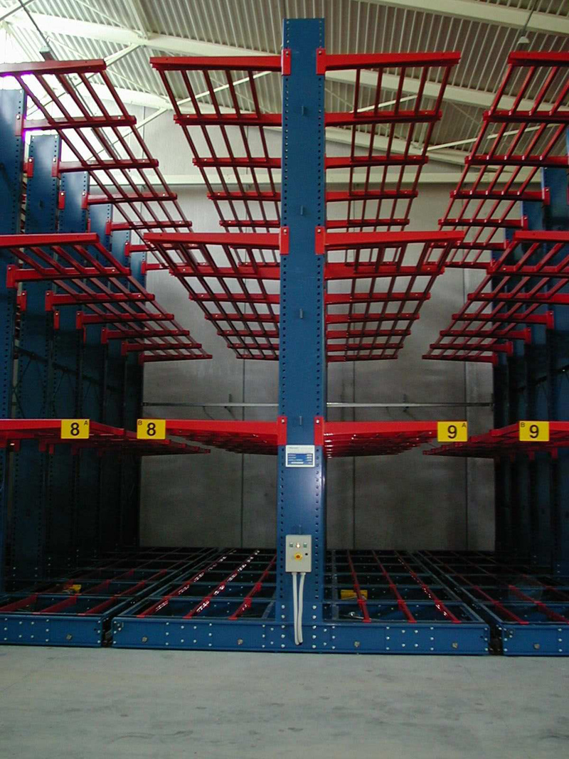 Rafturi metalice mobile