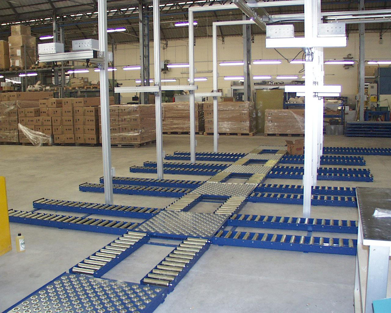 Rafturi metalice cu role