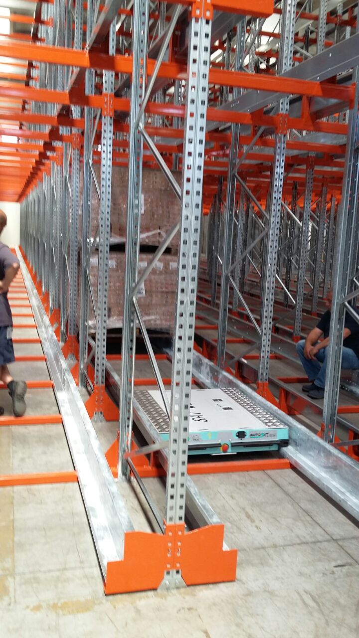 Rafturi metalice automatizate