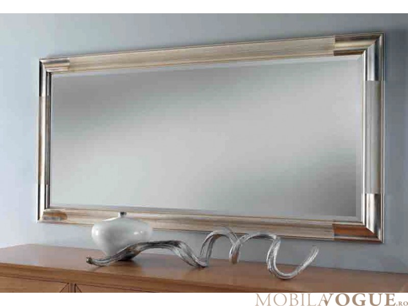 Oglinzi de perete