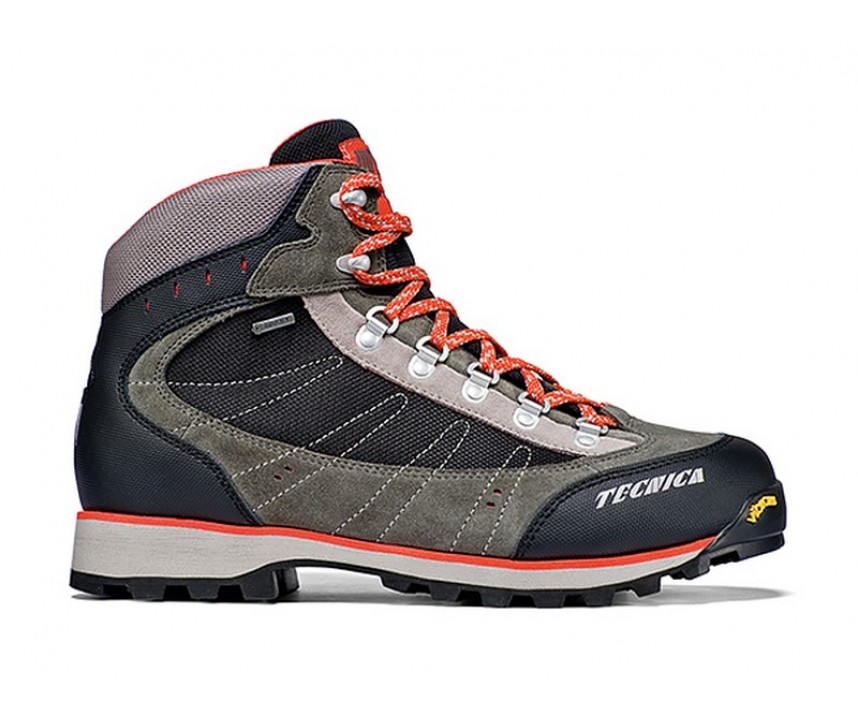 Bocanci trekking