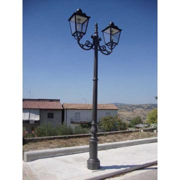 Stalpi metalici iluminat