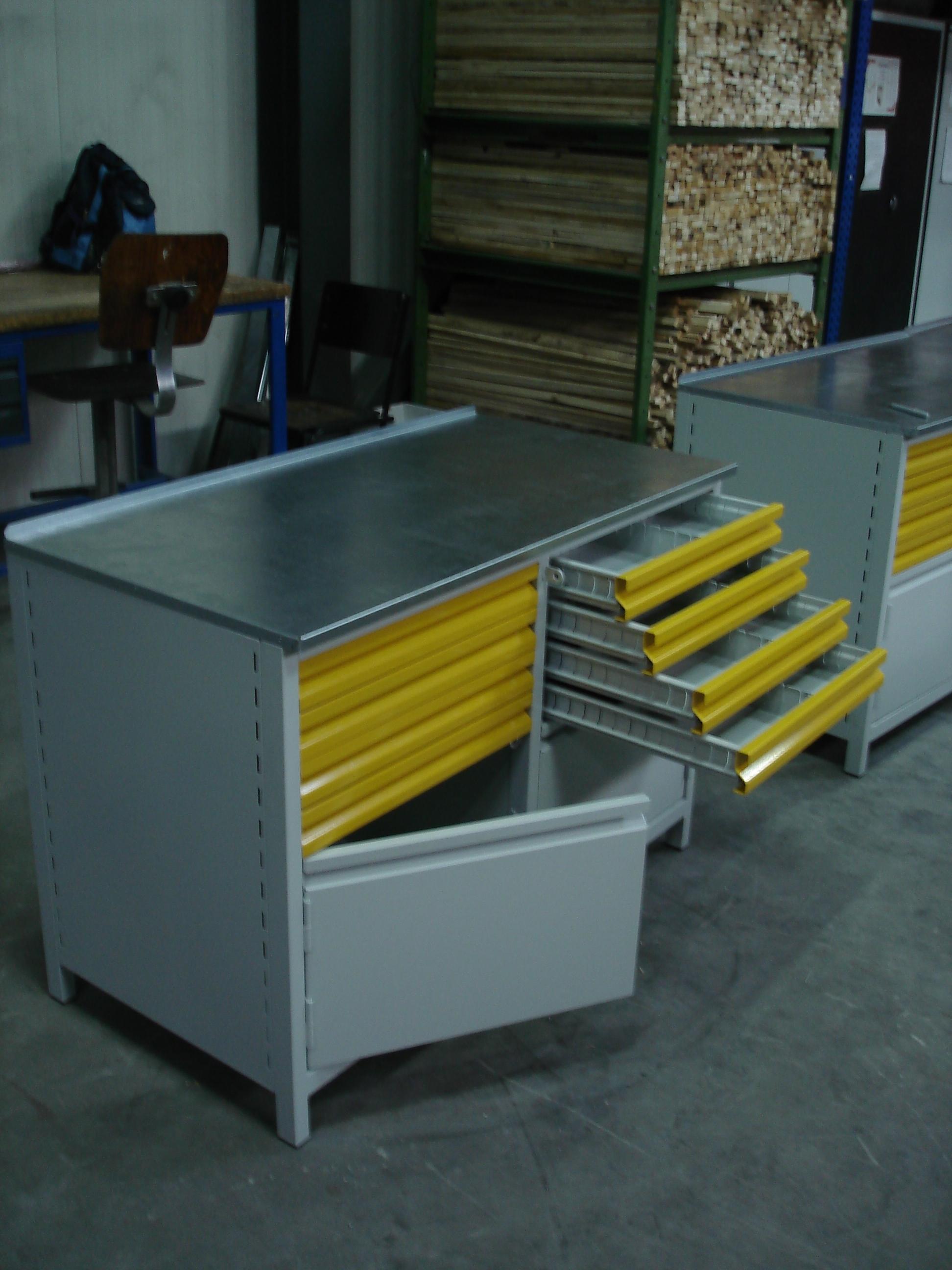 Mobilier ateliere mecanice