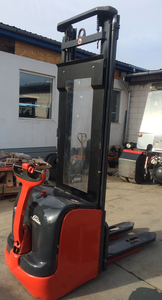 Transpaleti electrici