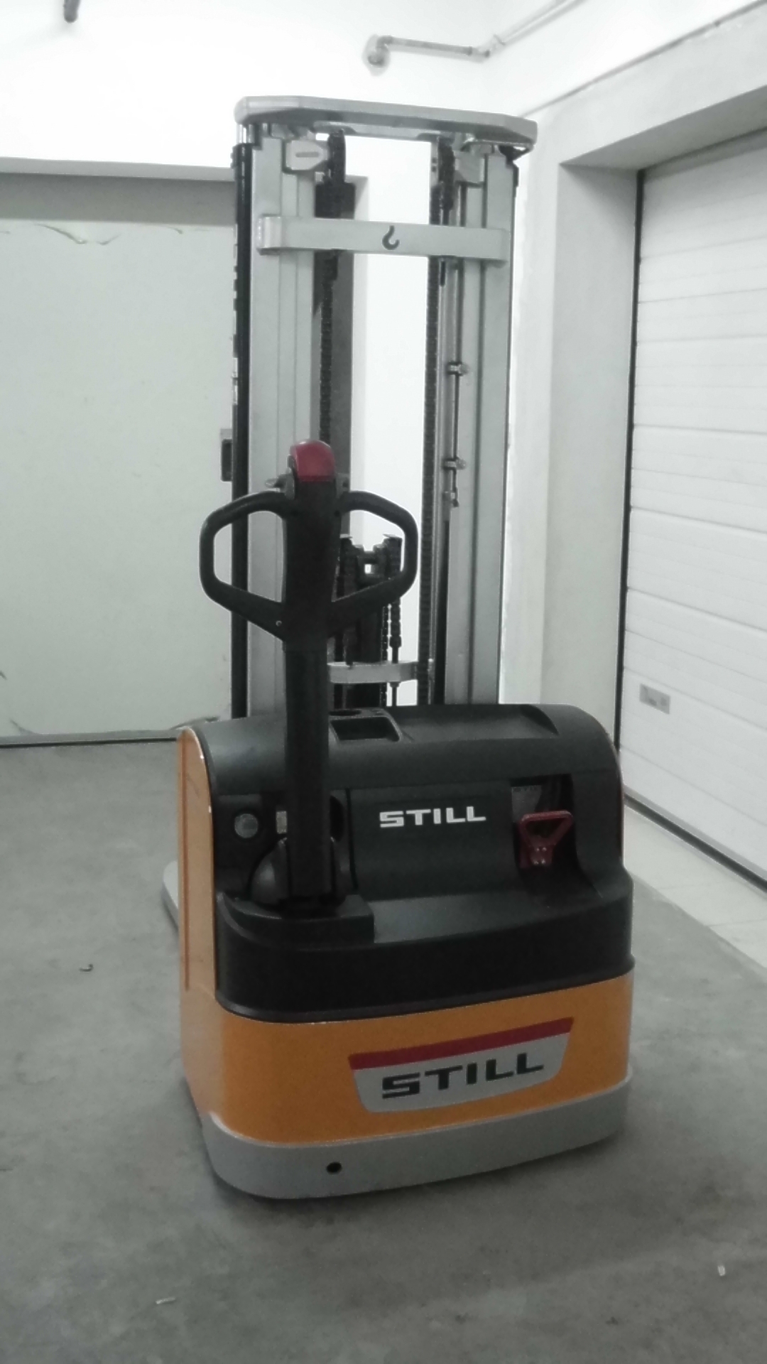 Transpaleti electrici