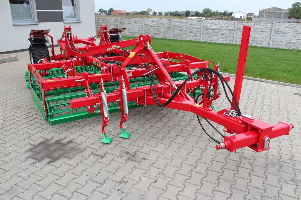 Compactor fix-purtat/tractat - Agro-Tom model UP