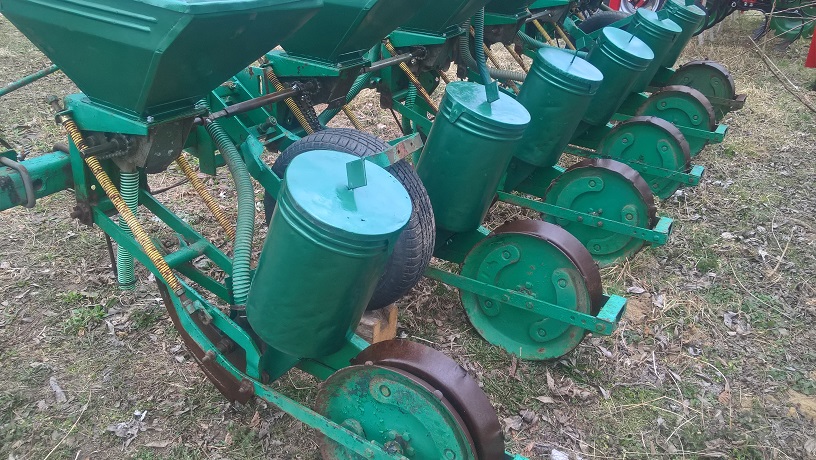 SPC semanatoare pe sase randuri total revizuita - second hand