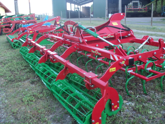 Combinator purtat - rabatabil - Agro-Tom model KMH