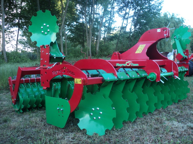 Grapa cu discuri independente Agro-Tom model ATL