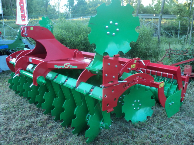 Grapa cu discuri independente Agro-Tom model ATL