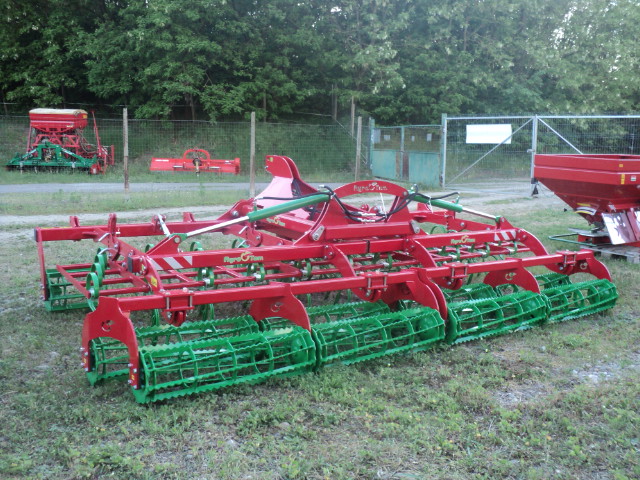 Combinator purtat - rabatabil - Agro-Tom model KMH