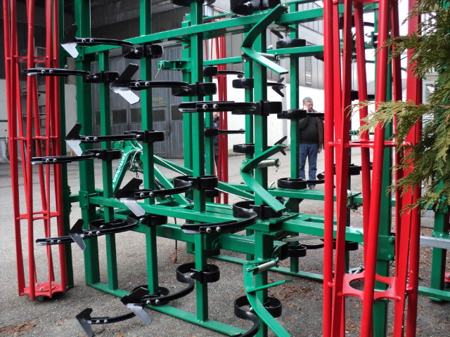 Cultivator de cimp REGENT Terrakan