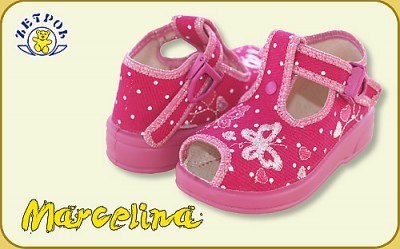 Incaltaminte din textil copii