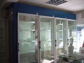 Vitrine frigorifice verticale